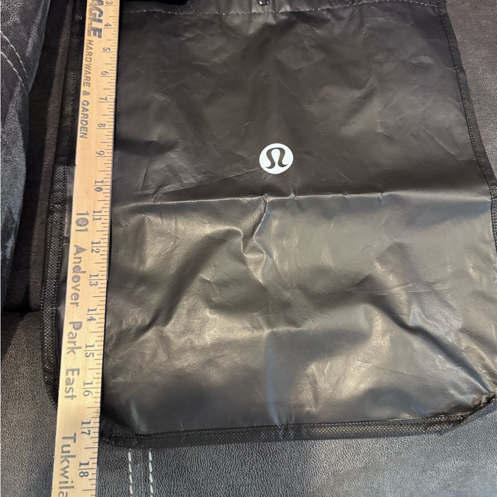 lululemon athletica Black Shoulder Bag